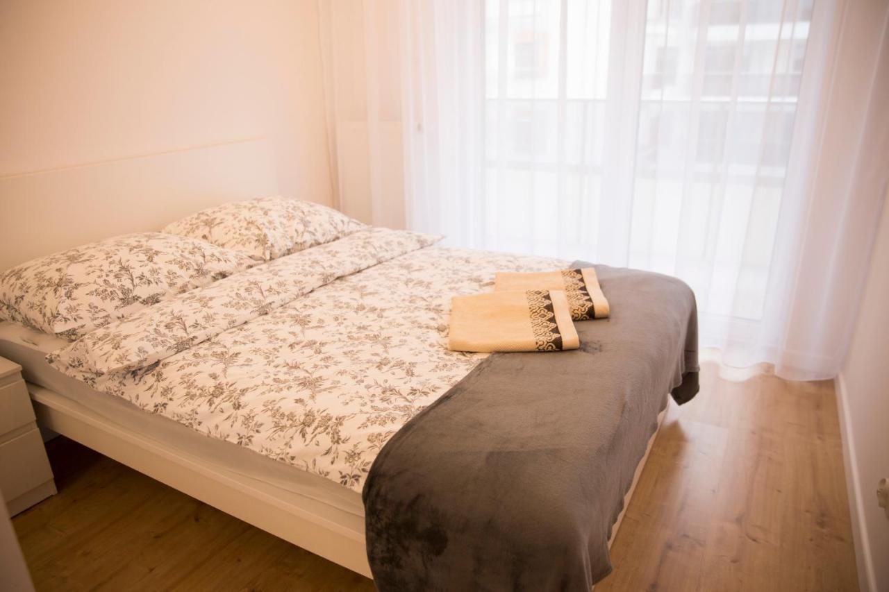 Apartament Royal Place I Jurowiecka 17 比亚韦斯托克 外观 照片